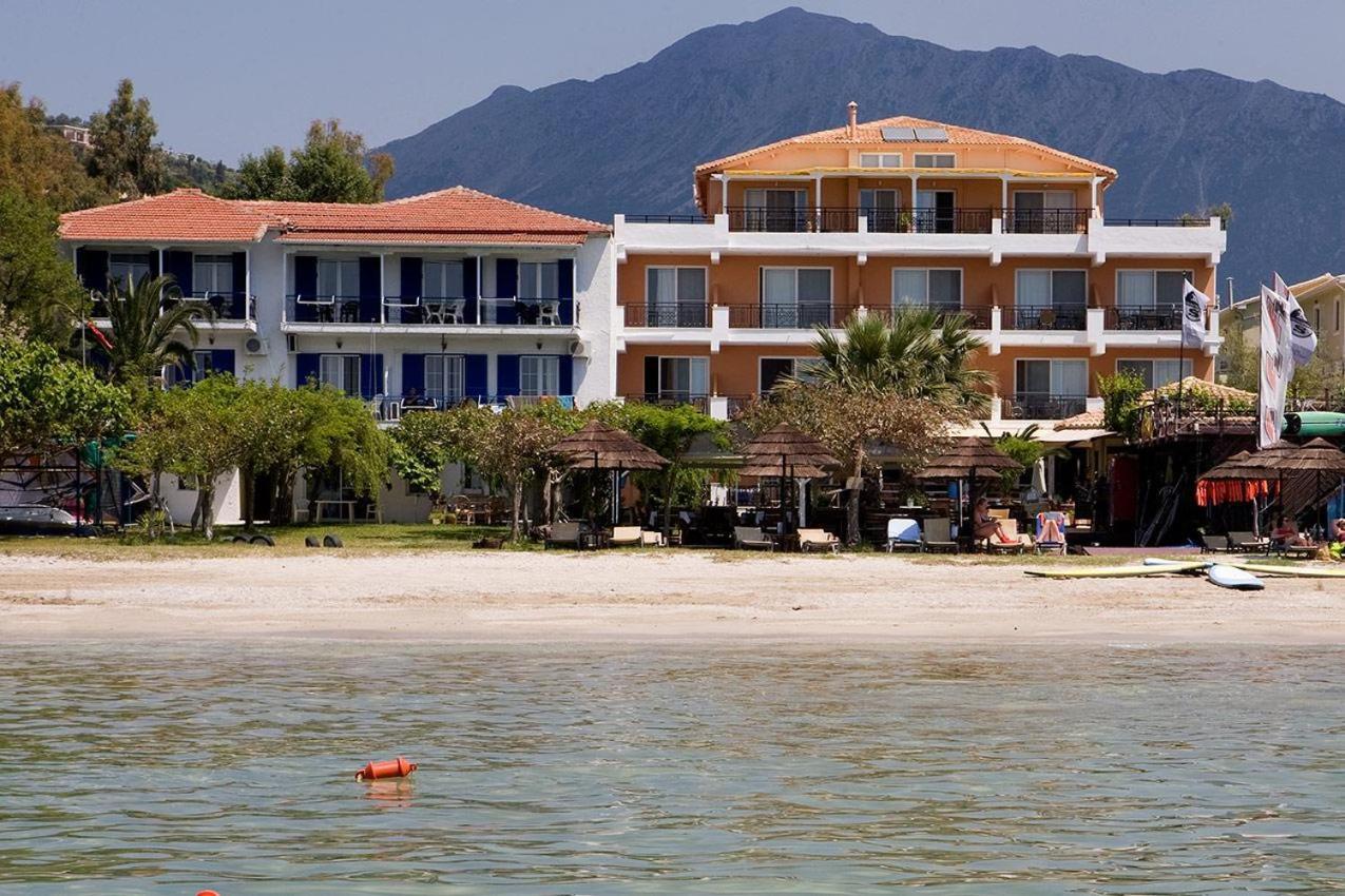 Nefeli Wind Club Aparthotel Василики Екстериор снимка