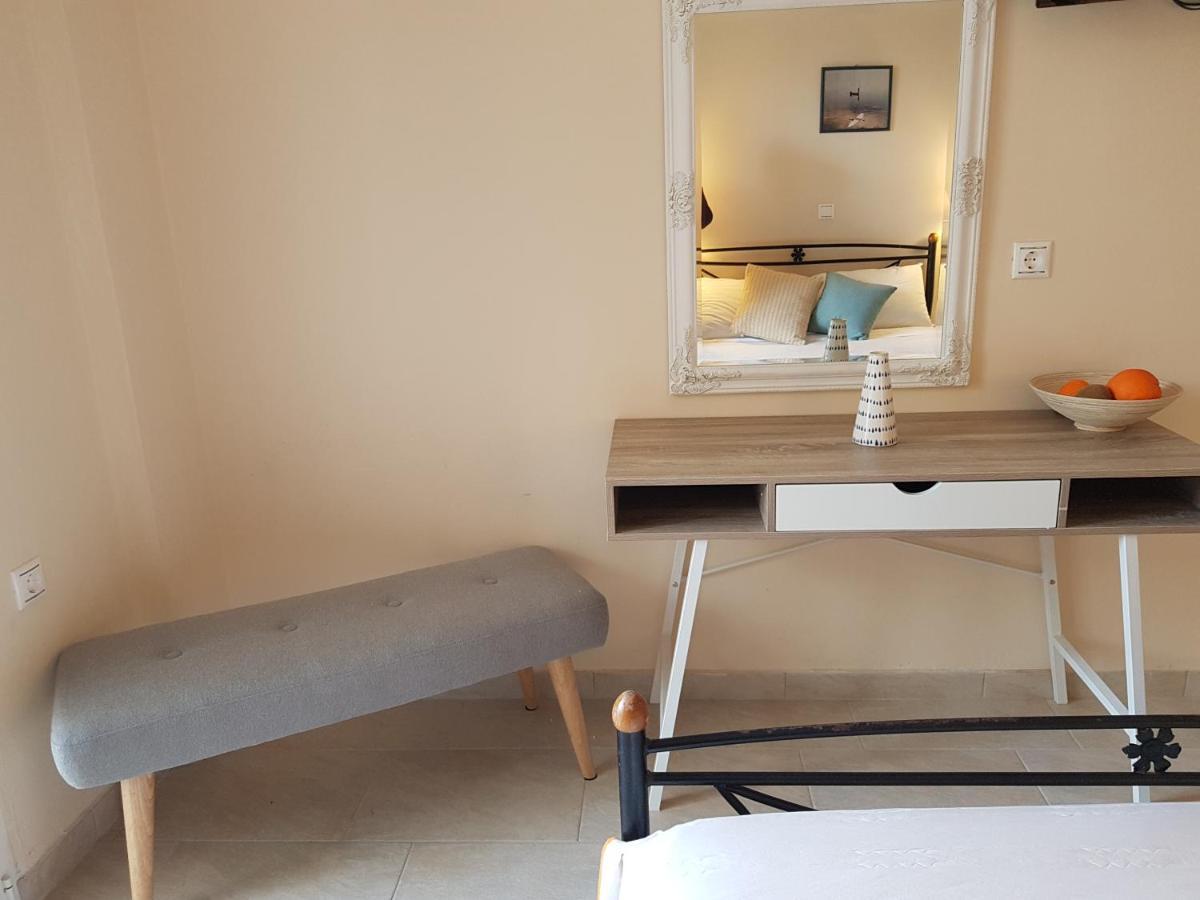 Nefeli Wind Club Aparthotel Василики Екстериор снимка