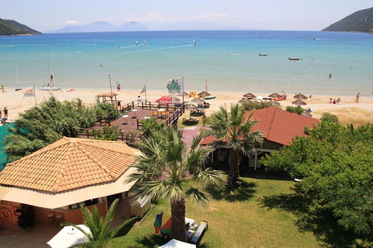 Nefeli Wind Club Aparthotel Василики Екстериор снимка